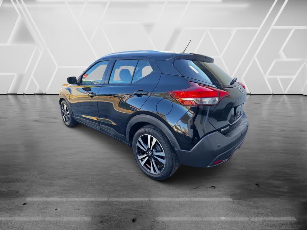 Used 2020 Nissan Kicks SV image 9