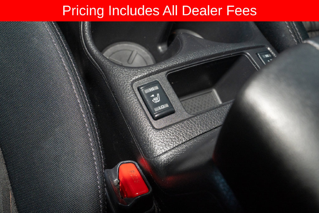 Used 2018 Nissan Rogue SV FWD image 16