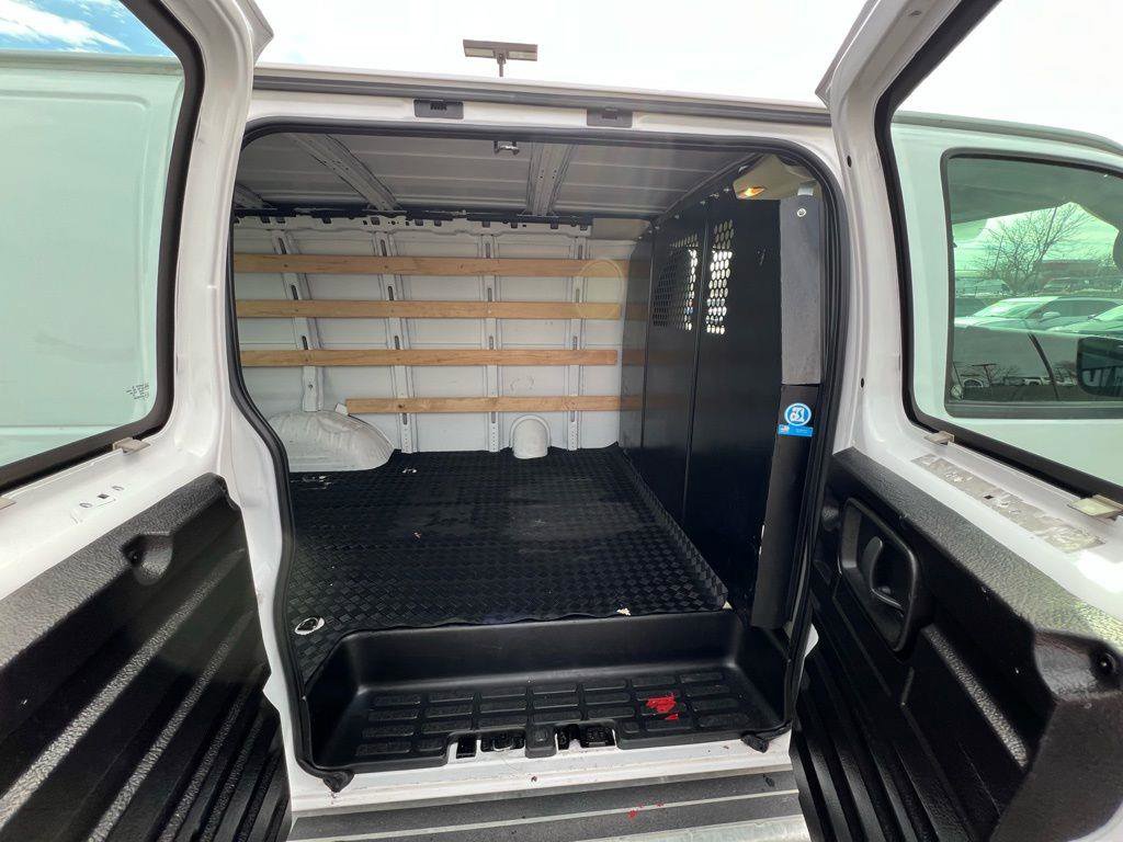 Used 2024 Chevrolet Express 2500 w/ Driver Convenience Package image 24