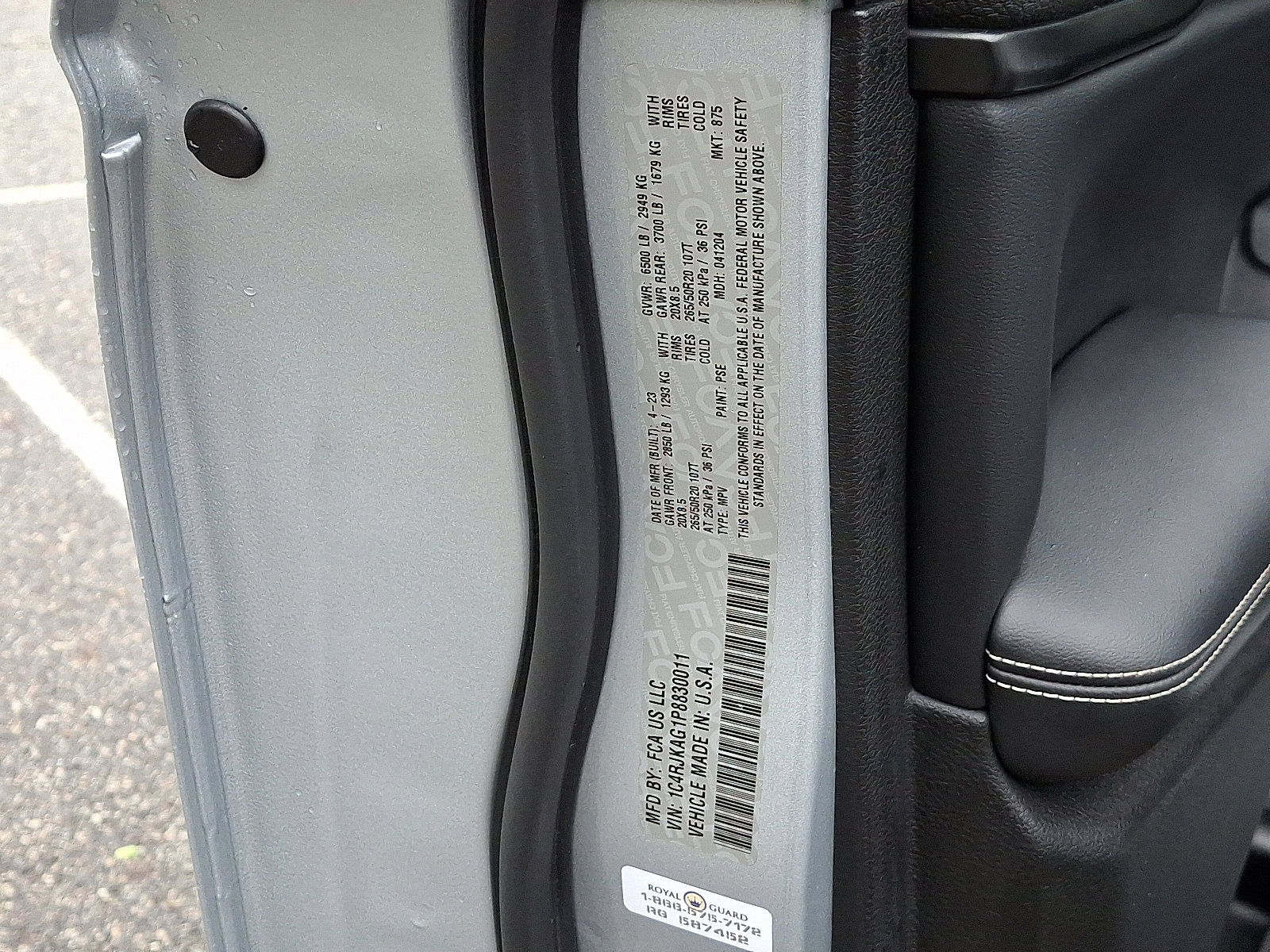 Certified 2023 Jeep Grand Cherokee L Laredo image 25