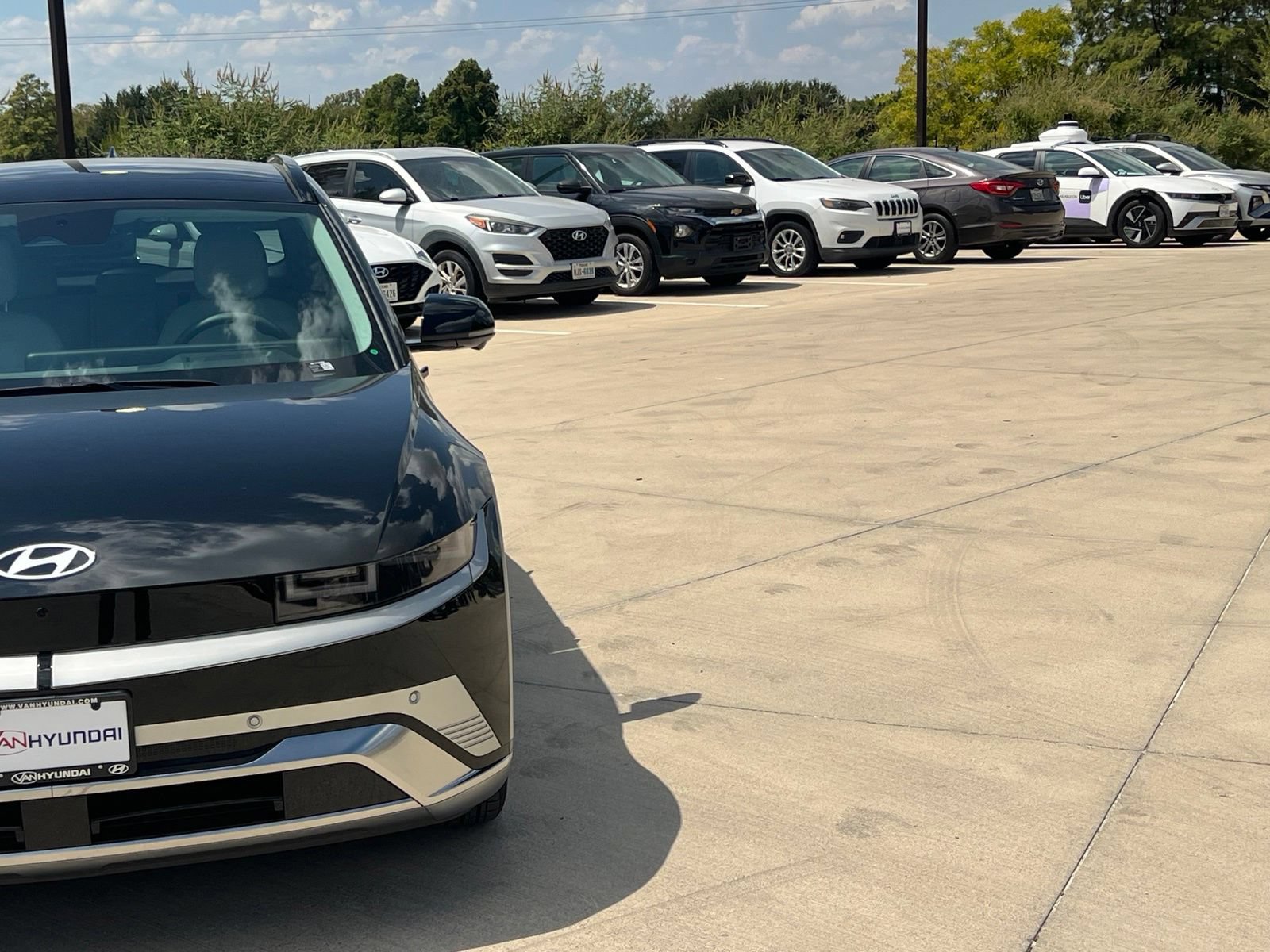 New 2027 Hyundai Ioniq 5 Limited RWD image 3