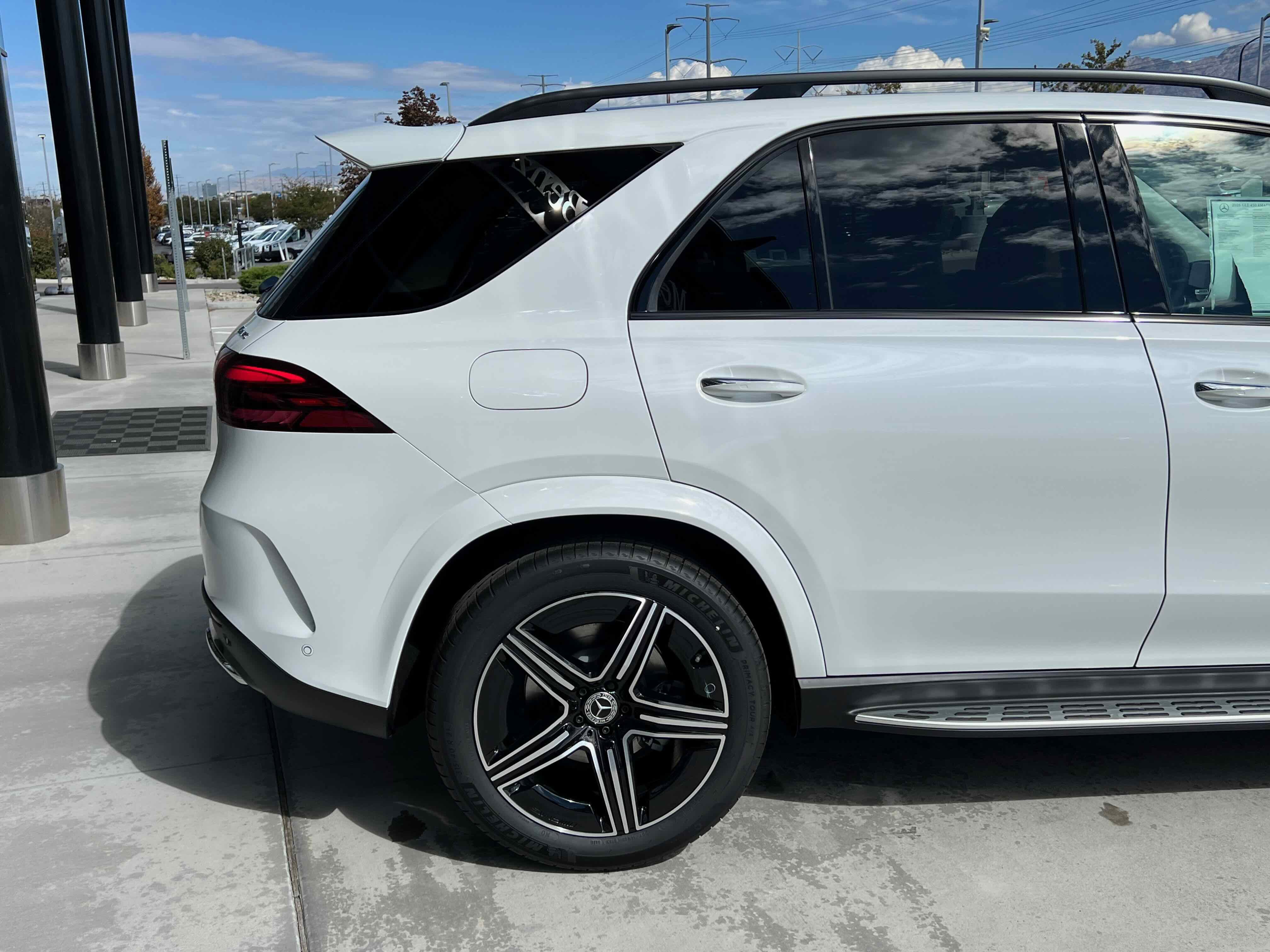 New 2026 Mercedes-Benz GLE 450 4MATIC image 7