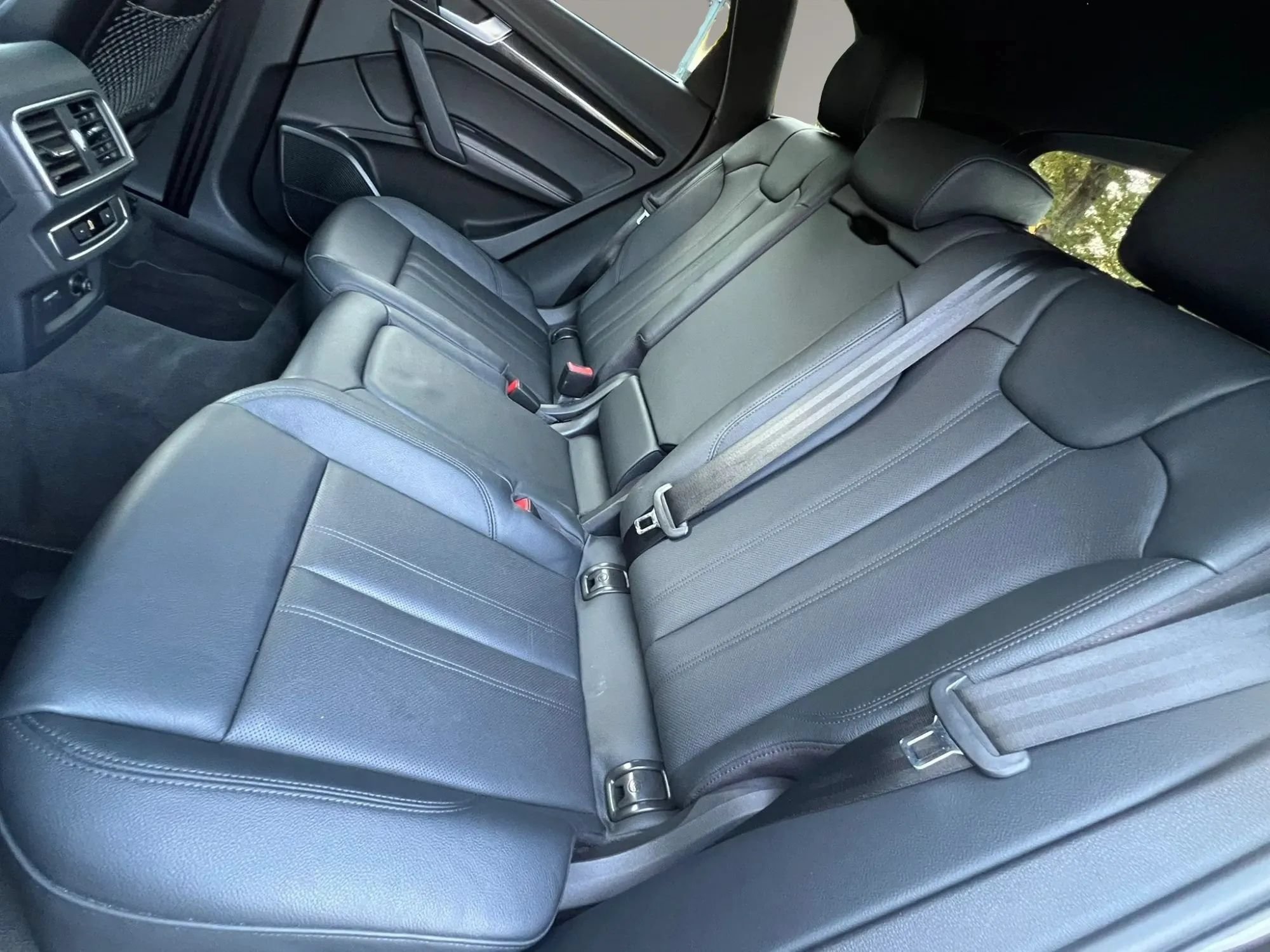 Used 2019 Audi SQ5 Prestige w/ Prestige Package AWD/4WD image 20