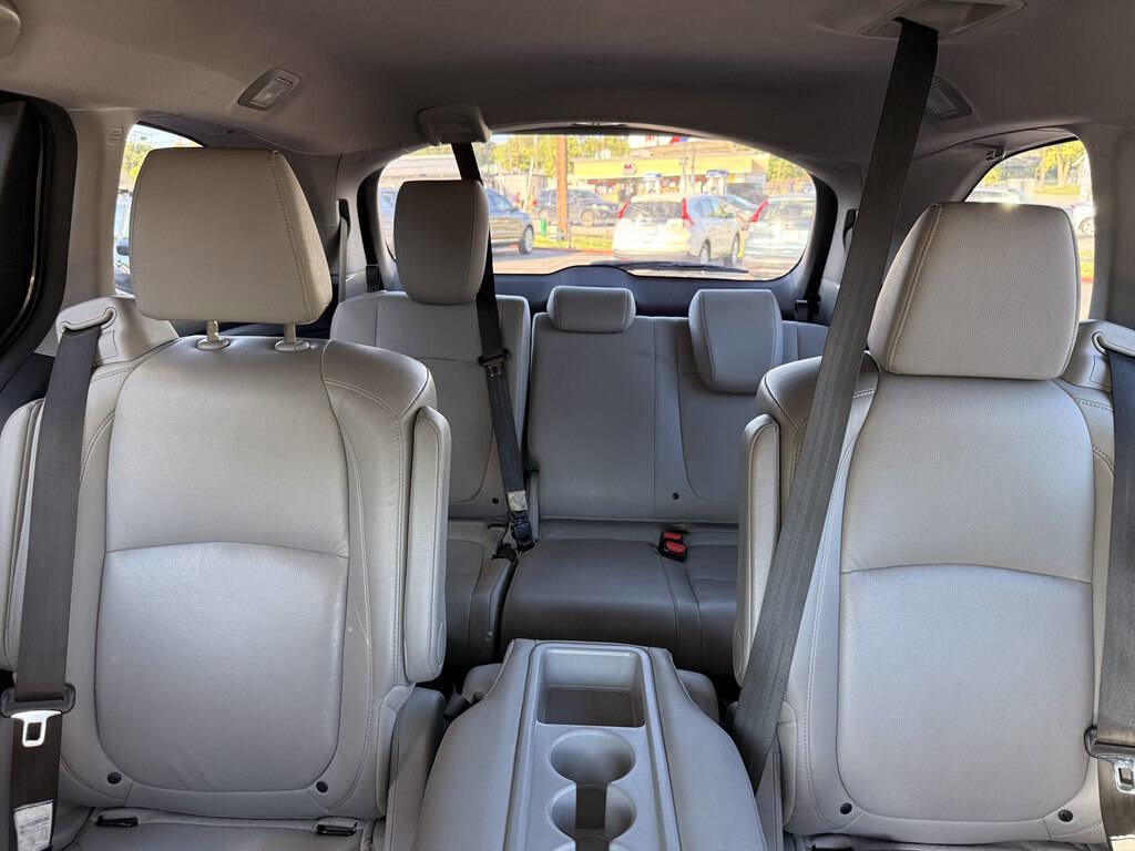 Used 2019 Honda Odyssey EX-L image 17