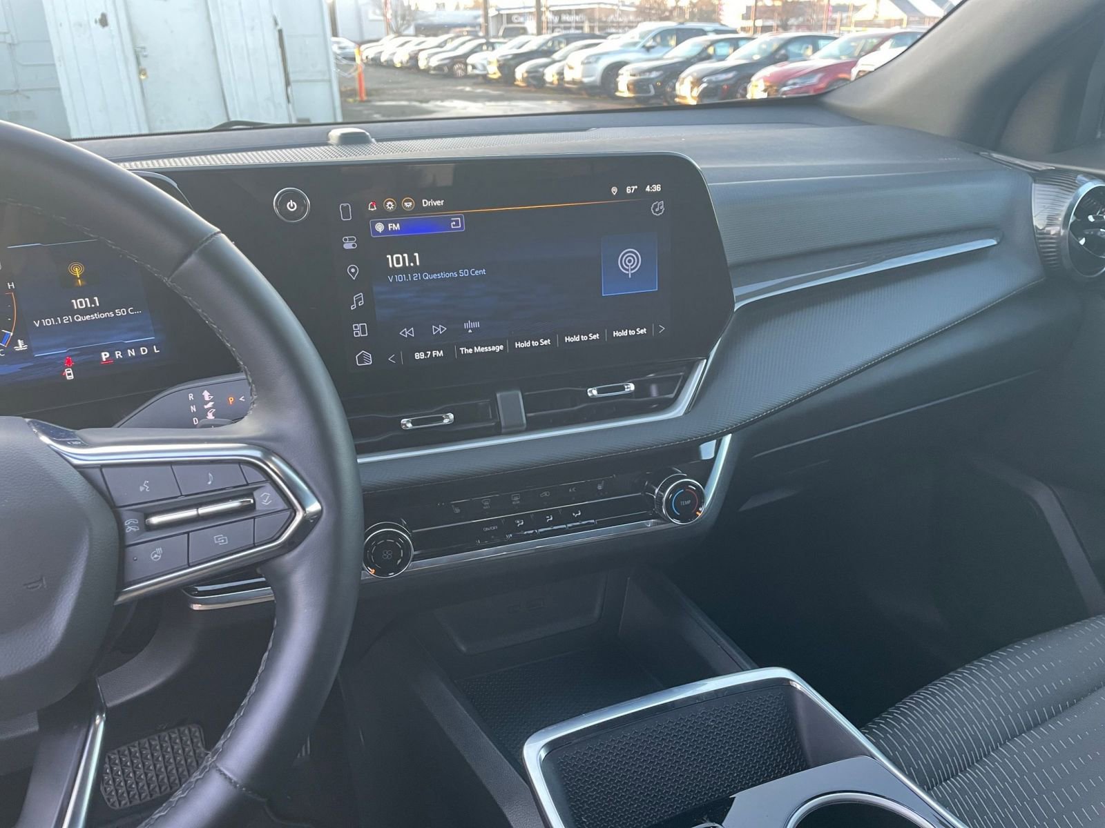 Used 2025 Chevrolet Equinox LT image 18