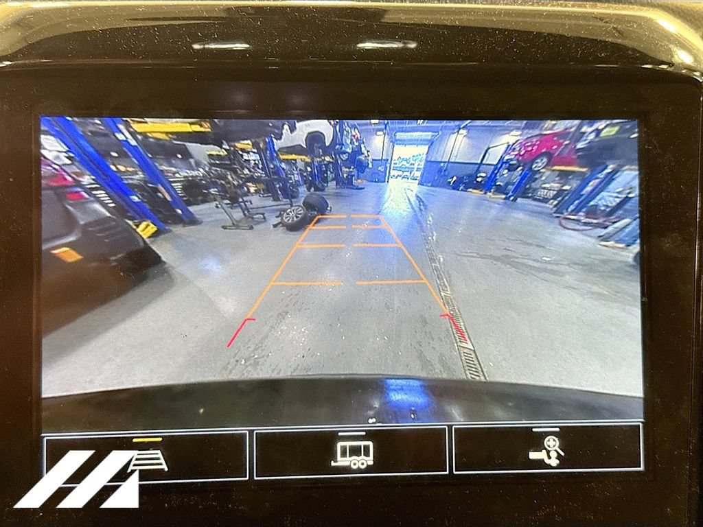 Used 2023 Chevrolet Traverse LT AWD/4WD image 15
