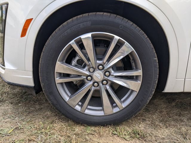 New 2025 Cadillac XT6 Premium Luxury image 26