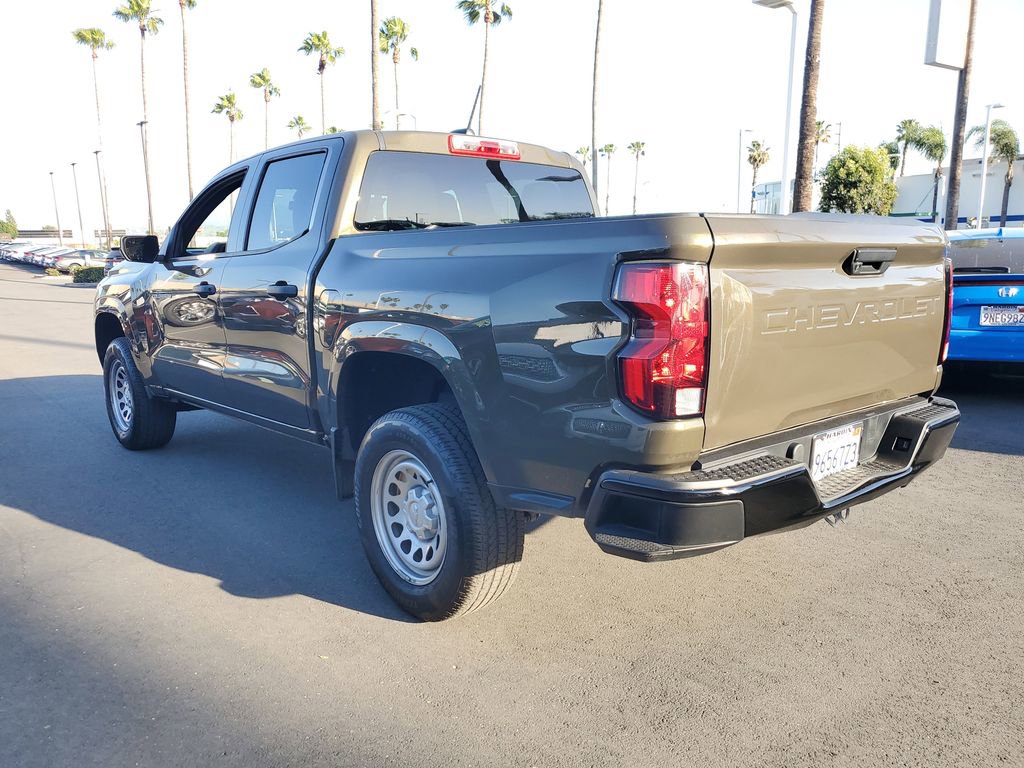 Used 2024 Chevrolet Colorado W/T image 3
