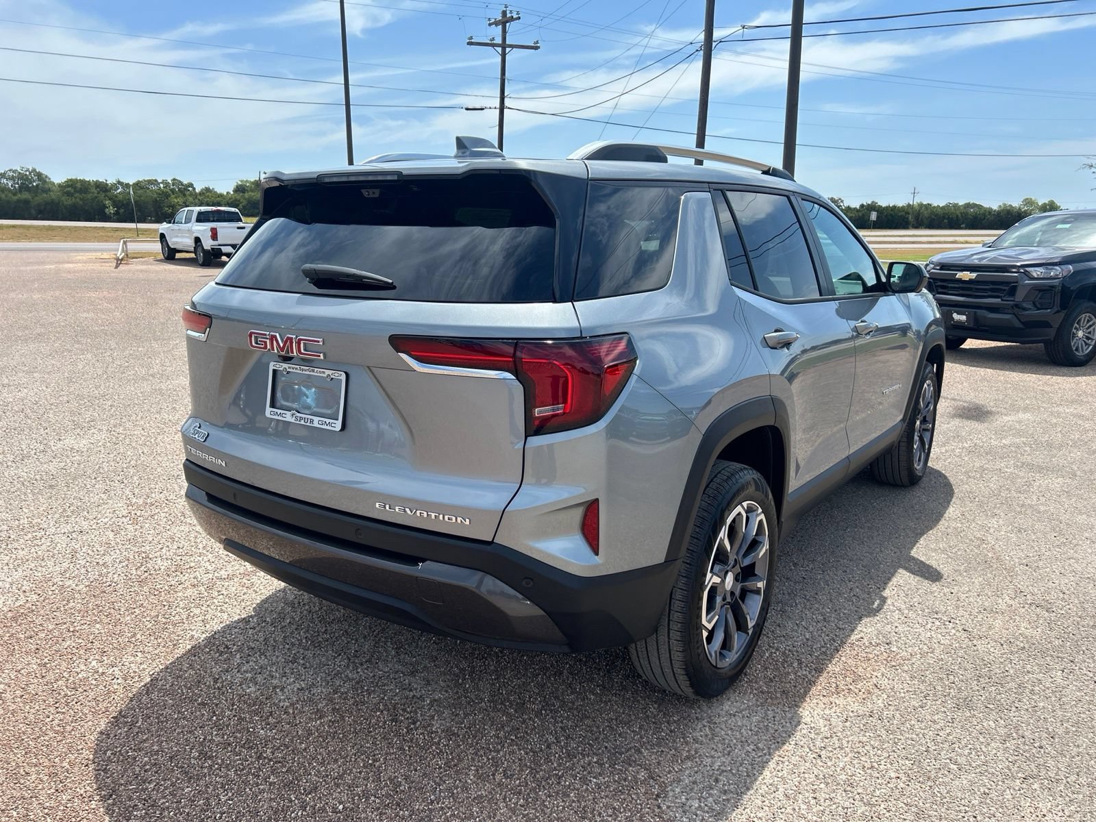 New 2027 GMC Terrain Elevation w/ Elevation Premium Package FWD image 6