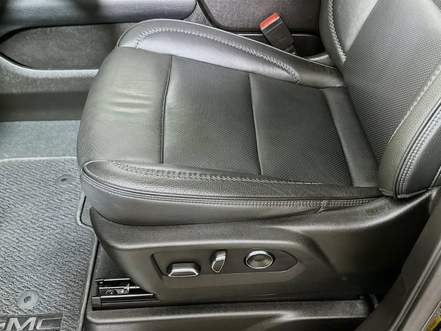 Used 2021 GMC Yukon Denali w/ Denali Premium Package AWD/4WD image 25
