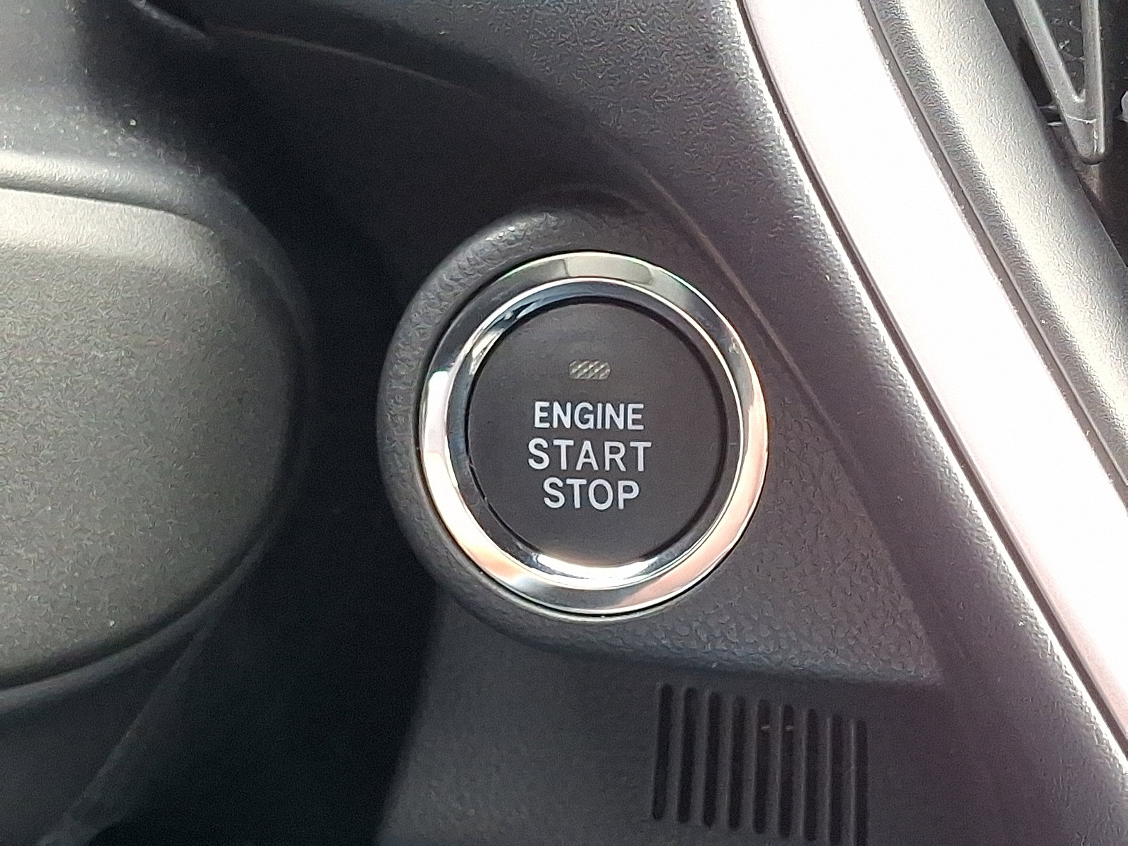 Certified 2025 Subaru Impreza 2.0i Sport image 25