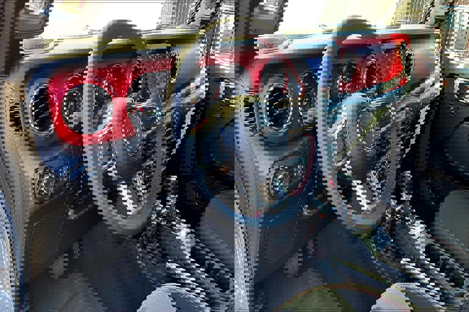 Used 2023 Jeep Wrangler Unlimited Rubicon image 13