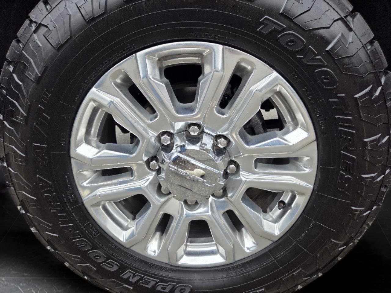 Used 2022 GMC Sierra 2500 Denali w/ Technology Package image 44