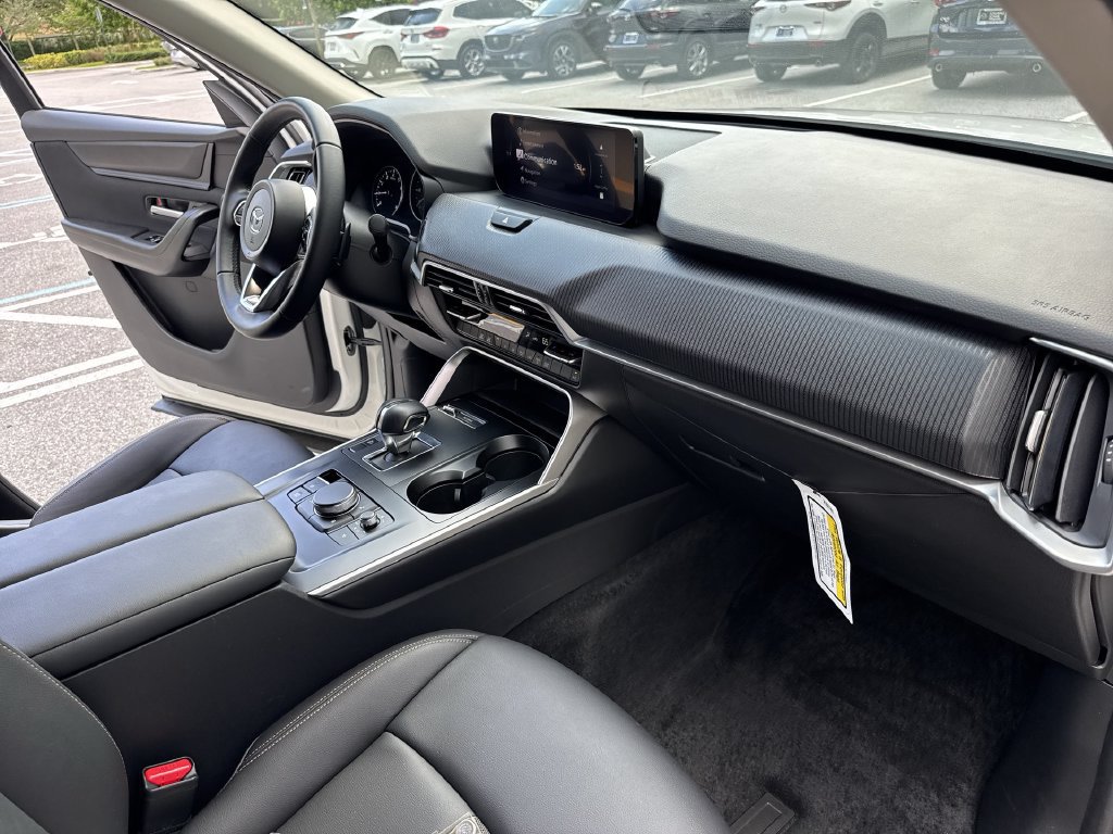 Certified 2026 MAZDA CX-90 3.3 Turbo w/ Select Package AWD/4WD image 32