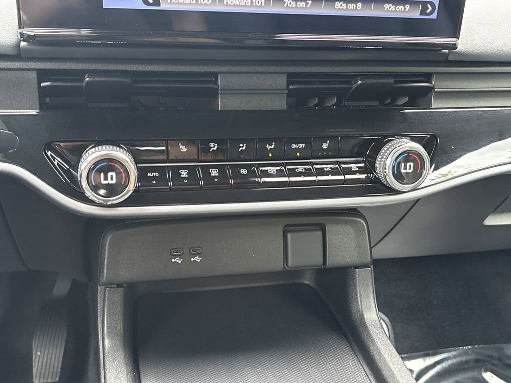Used 2024 Honda Prologue Touring image 17