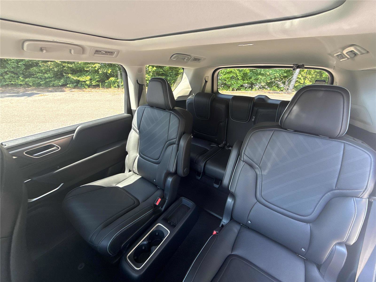 New 2026 INFINITI QX80 Luxe AWD/4WD image 13