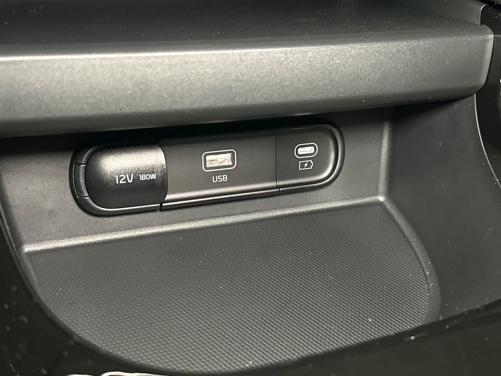 New 2026 Kia Seltos S image 27