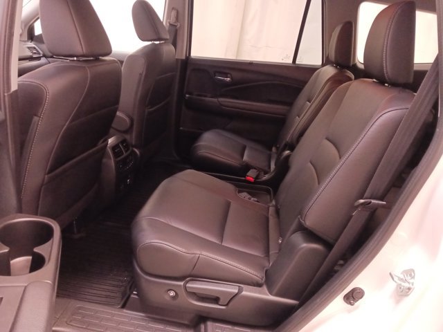 Used 2022 Honda Pilot Touring image 14