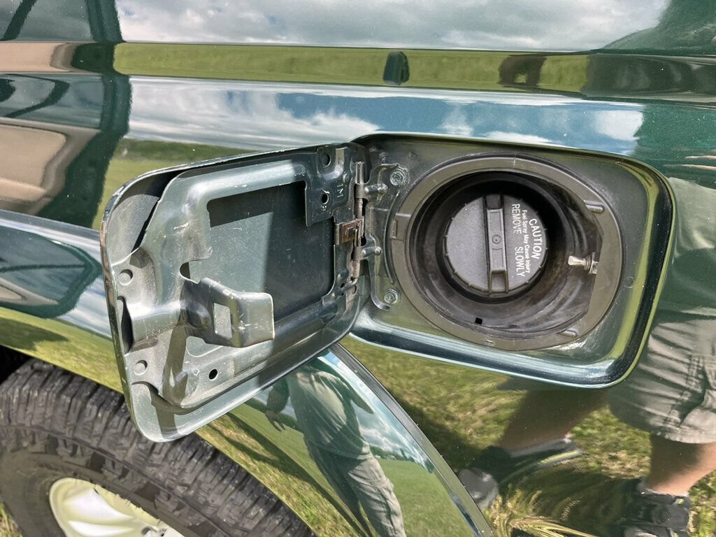 Used 2001 Toyota 4Runner SR5 AWD/4WD image 35