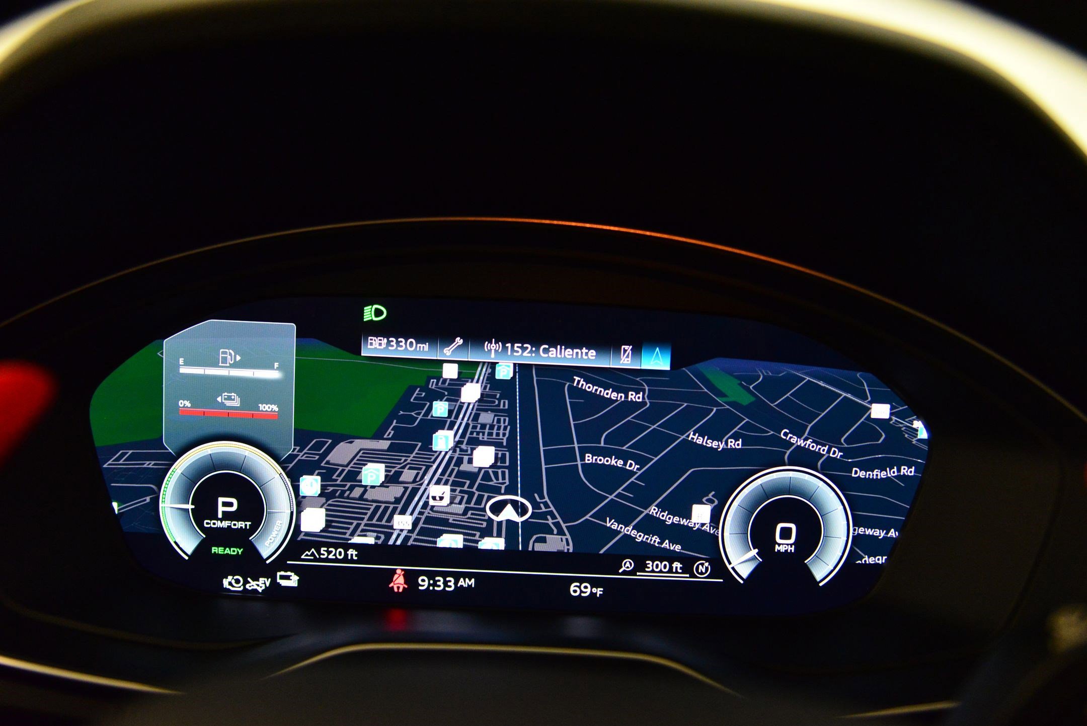 Certified 2024 Audi Q5 e Premium Plus image 35