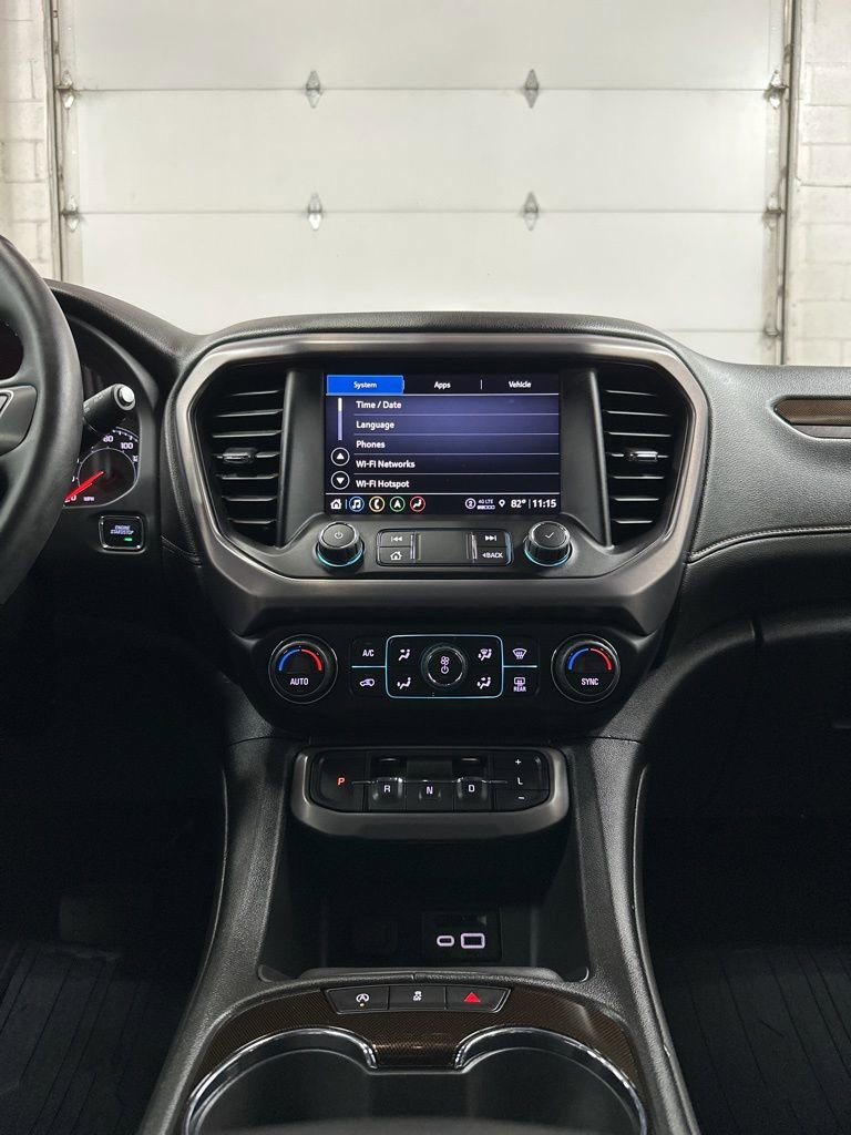Used 2023 GMC Acadia AT4 w/ Preferred Package image 23
