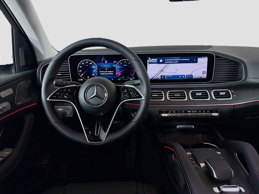 Used 2026 Mercedes-Benz GLS 450 4MATIC image 26