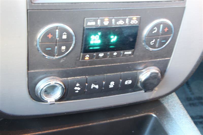 Used 2012 Chevrolet Silverado 2500 LTZ w/ LTZ Plus Package image 26