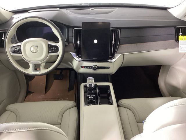 New 2026 Volvo XC90 T8 Ultra w/ Protection Package Premier image 12