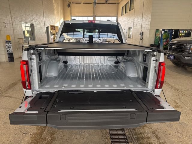 Used 2025 Ford F150 Platinum w/ Equipment Group 702A High image 14