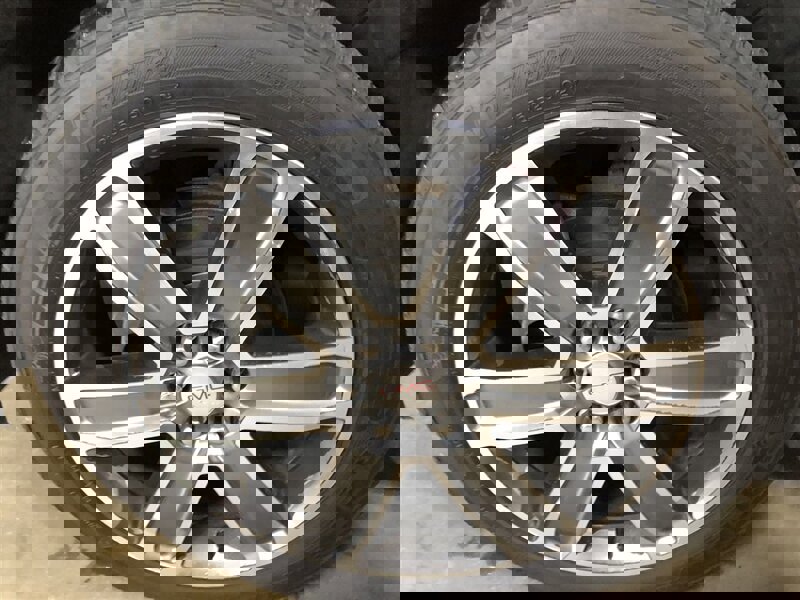 Used 2017 GMC Acadia Denali w/ Technology Package image 32