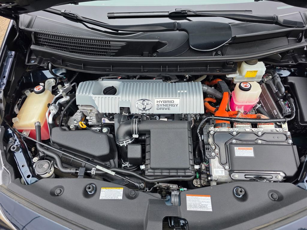 Used 2017 Toyota Prius V Five w/ Carpet Mat Package image 23