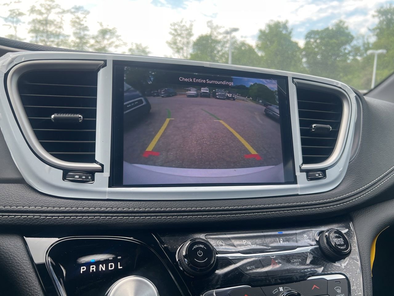 New 2026 Chrysler Pacifica Select w/ S Appearance Package FWD image 26