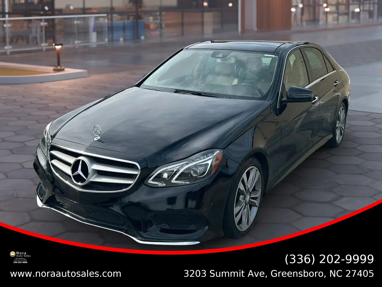 Used 2016 Mercedes-Benz E 350 4MATIC Sedan w/ Premium Package image 1
