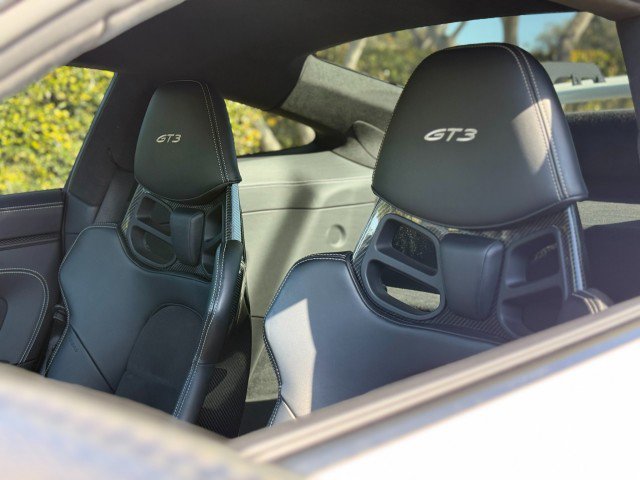 Used 2022 Porsche 911 GT3 image 18