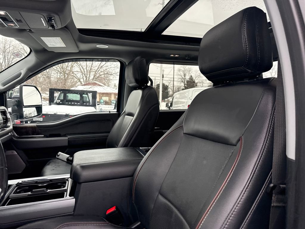 Used 2023 Ford F450 Lariat w/ Lariat Ultimate Package image 31