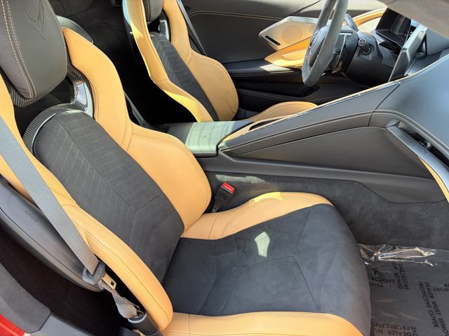 Used 2024 Chevrolet Corvette Stingray Premium Conv w/ Z51 Performance Package RWD image 19