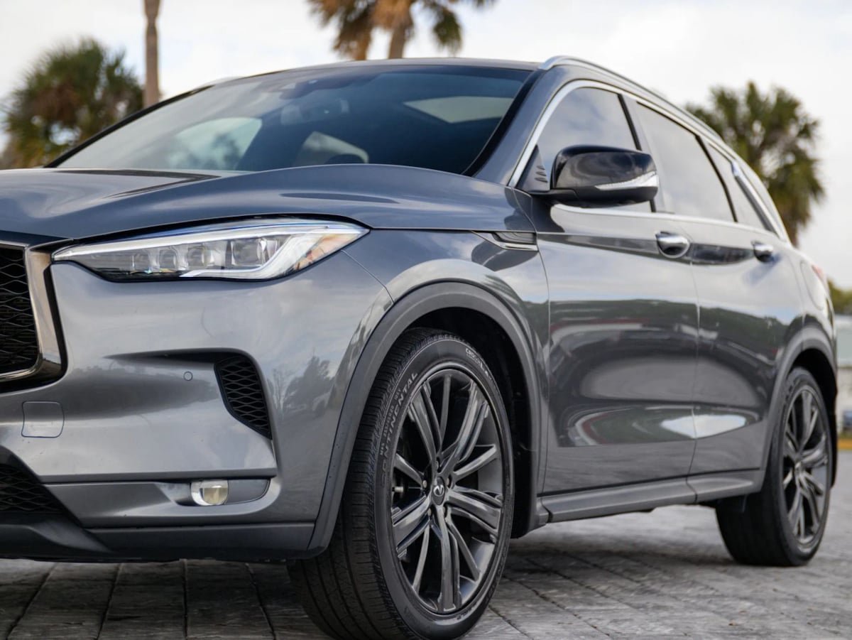 Used 2020 INFINITI QX50 Essential w/ Edition 30 Package FWD image 8