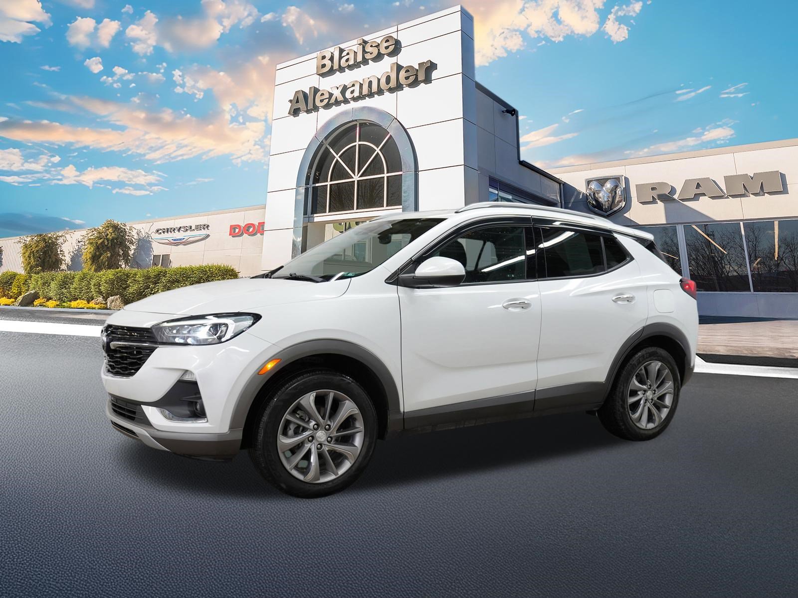 Used 2022 Buick Encore GX Essence w/ Experience Buick Package image 9