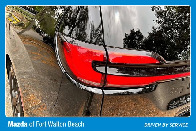 Used 2025 Chrysler Pacifica Limited image 20