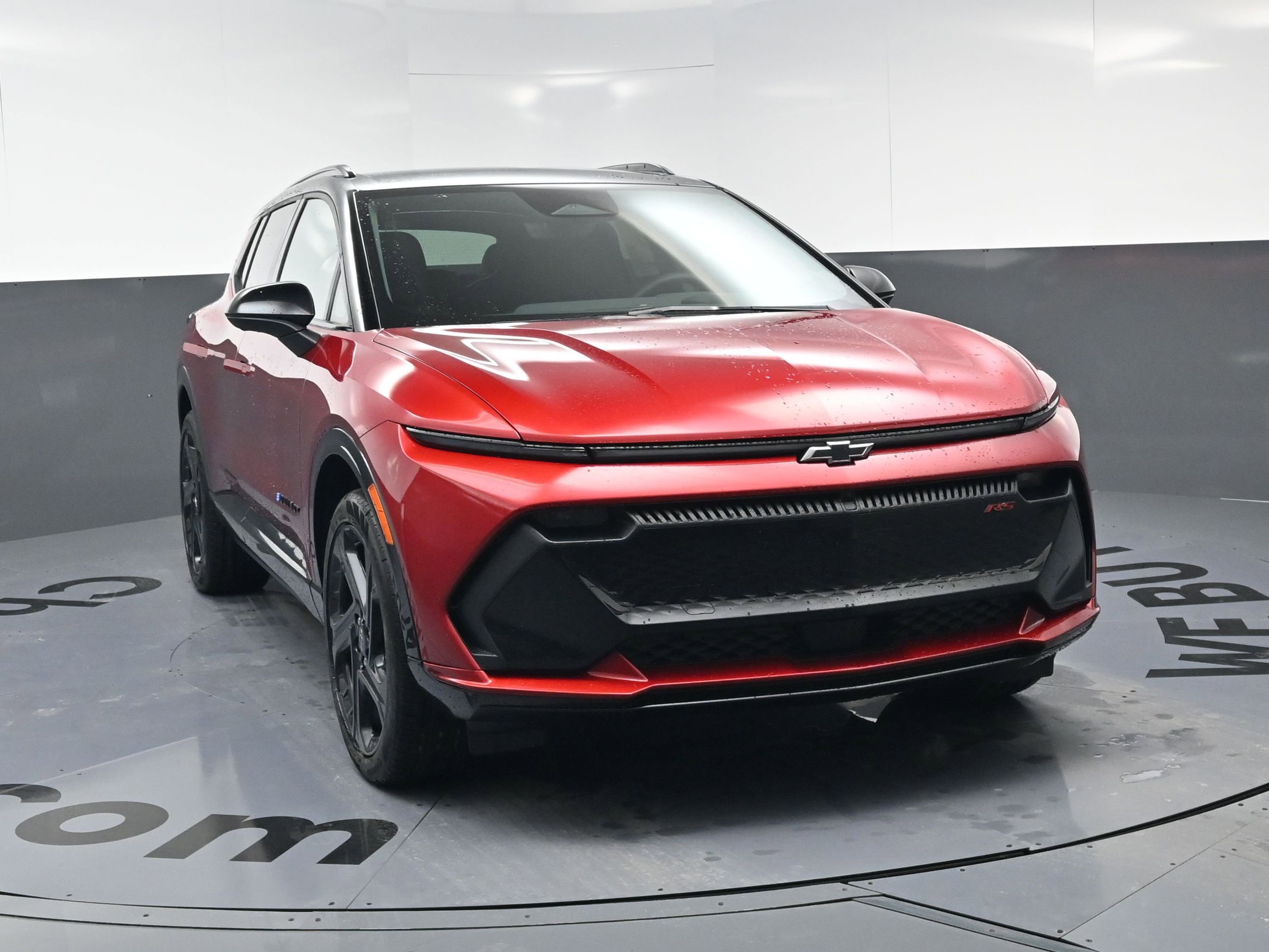 New 2026 Chevrolet Equinox EV RS FWD image 3