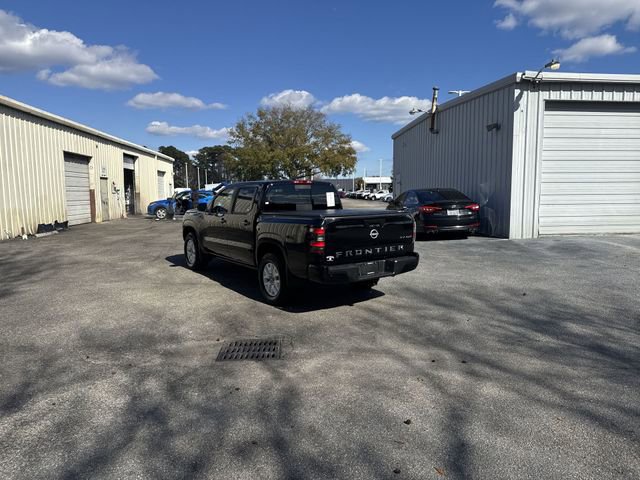 Used 2023 Nissan Frontier SV w/ SV Convenience Package AWD/4WD image 7