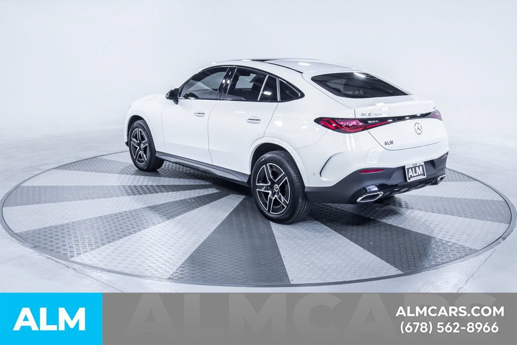 Used 2024 Mercedes-Benz GLC 300 4MATIC w/ AMG Line image 7