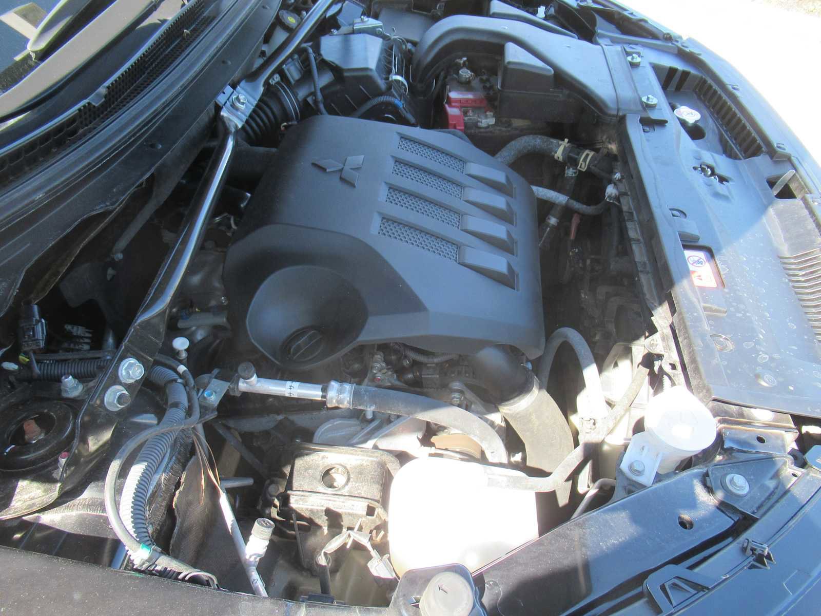 Used 2024 Mitsubishi Eclipse Cross SE image 15