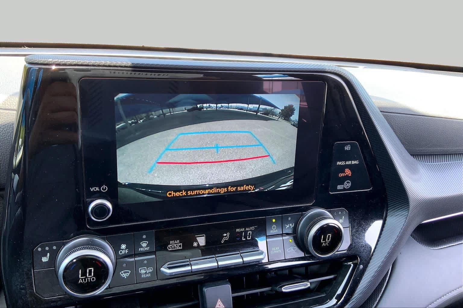 Used 2025 Toyota Highlander XSE AWD/4WD image 27
