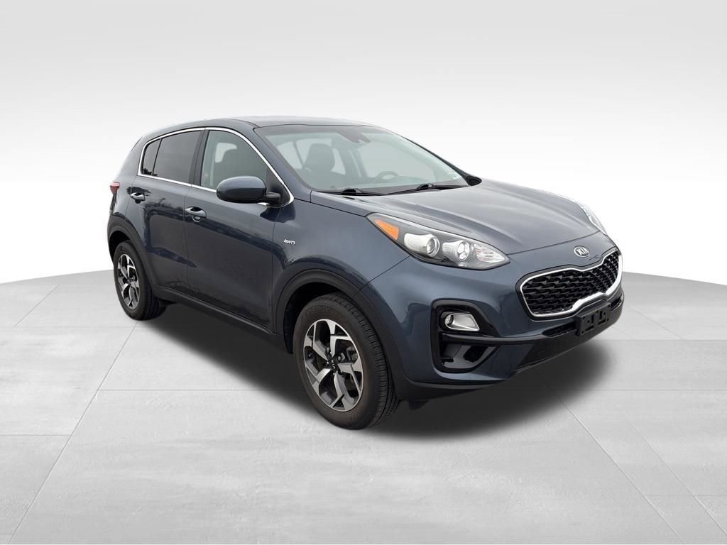 Certified 2022 Kia Sportage LX image 4