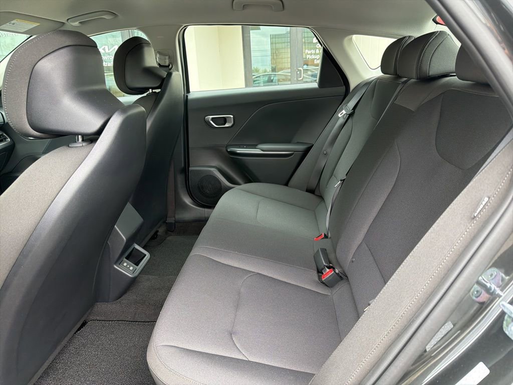 New 2026 Kia K4 LXS FWD image 17