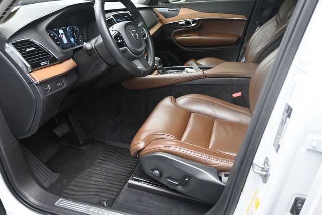 Used 2020 Volvo XC90 T6 Inscription w/ Protection Package Premier AWD/4WD image 17