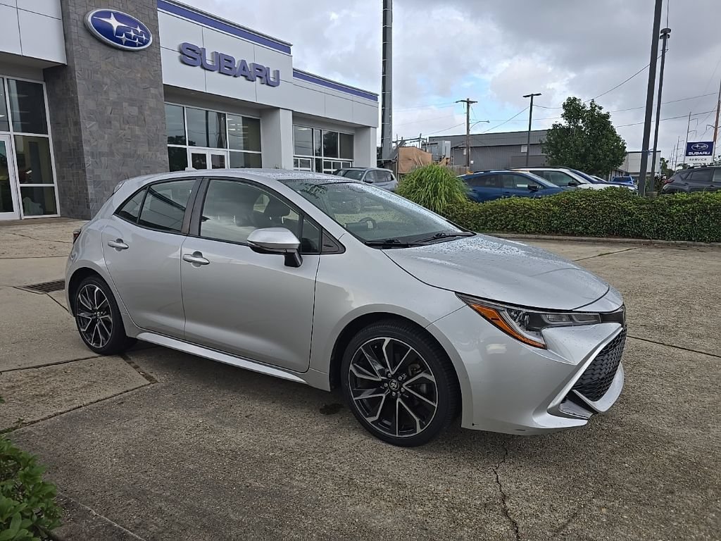 Used 2021 Toyota Corolla XSE FWD image 3
