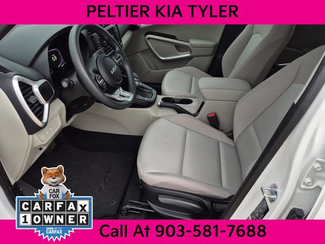 Certified 2025 Kia Soul LX FWD image 17