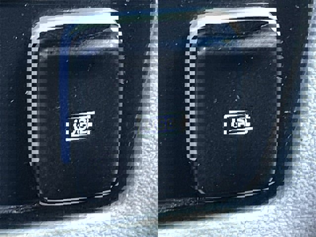 Used 2017 Chrysler Pacifica Touring-L Plus image 19